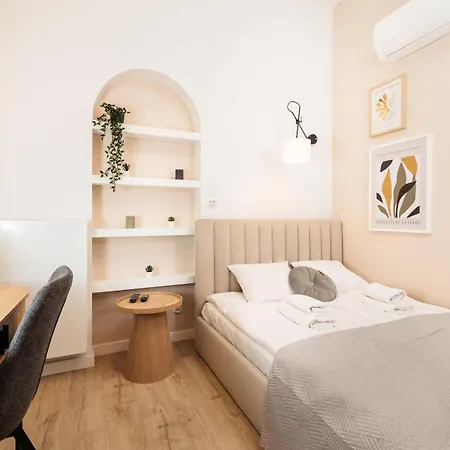 Felicjanek 15 - 3-bedroom - By Upstairs Apartment Krakow